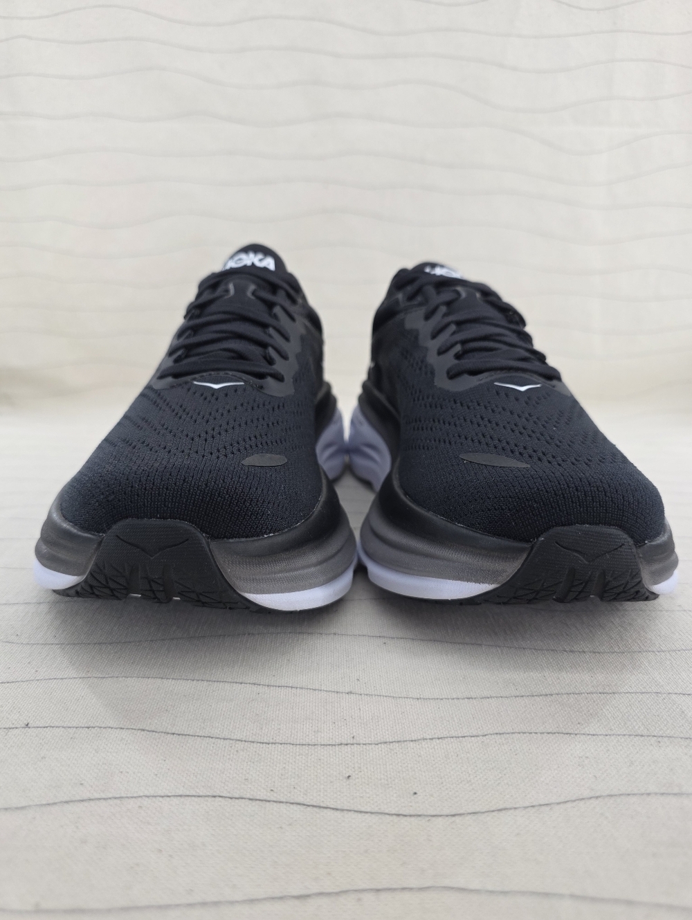 Hoka Womens Bondi 8 Black White Running Sneakers Shoes 1127954 Size 8D NEW - Picture 4 of 11